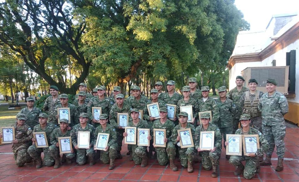 Comando de la Primera División de Ejército soldados