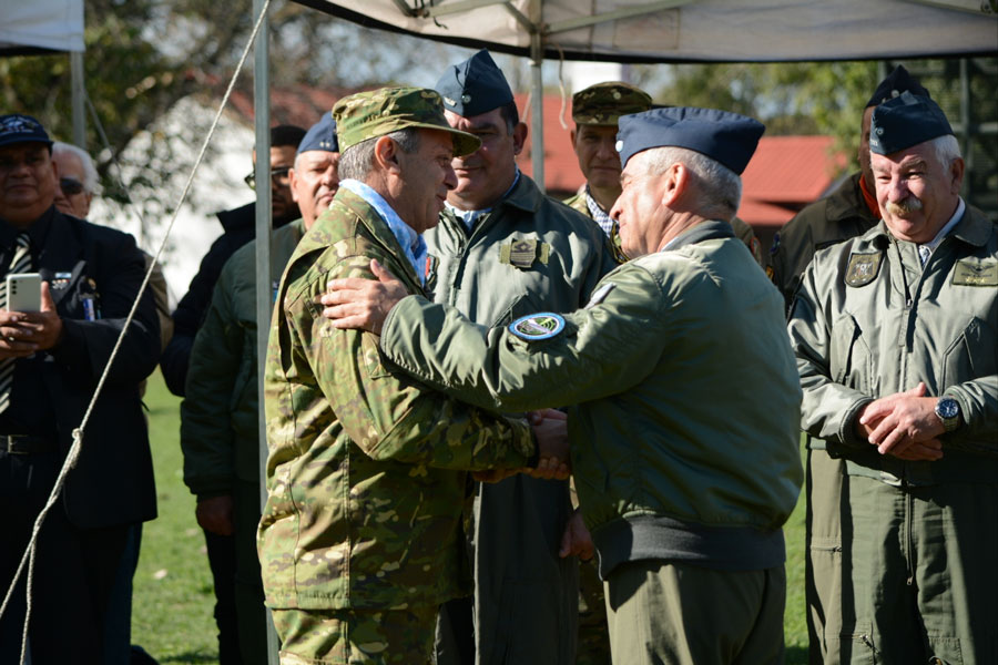 Condecoraciones al personal del Radar Malvinas