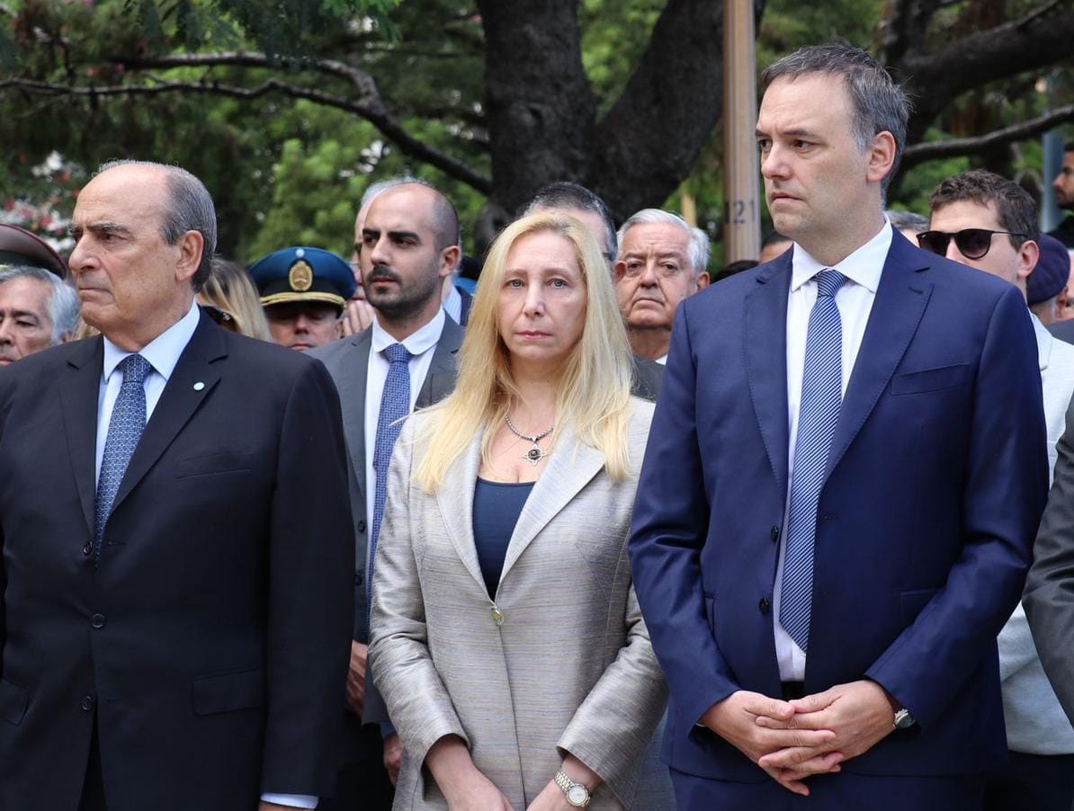 El Ministro Francos, la Secretaria General Karina Milei y el Vocero Manuel Adorni
