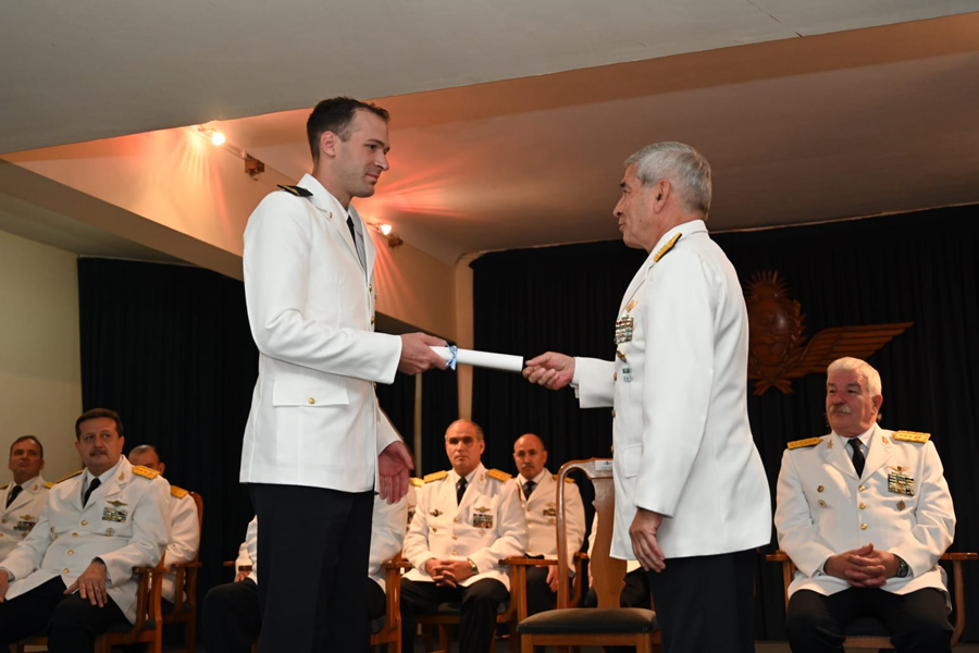 Egreso de la promoción 87 de la Escuela de Aviación Militar