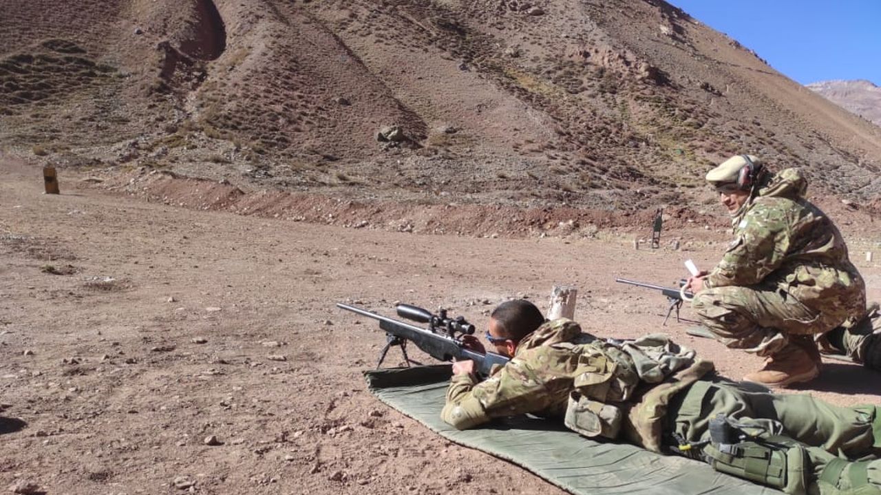 Cursillo cazadores de montaña para soldados voluntarios 2