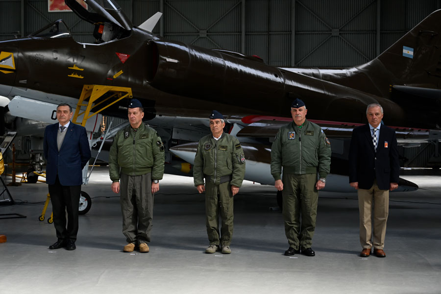 Autoridades de la Fuerza Aérea Argentina