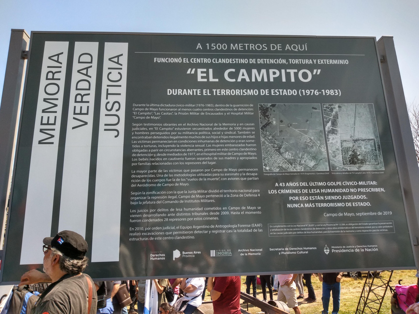 Cartel de señalización de El Campito