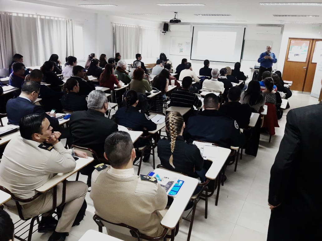 Foto del auditorio UTN Regional Chubut en Curso de investigación de accidentes de aviación