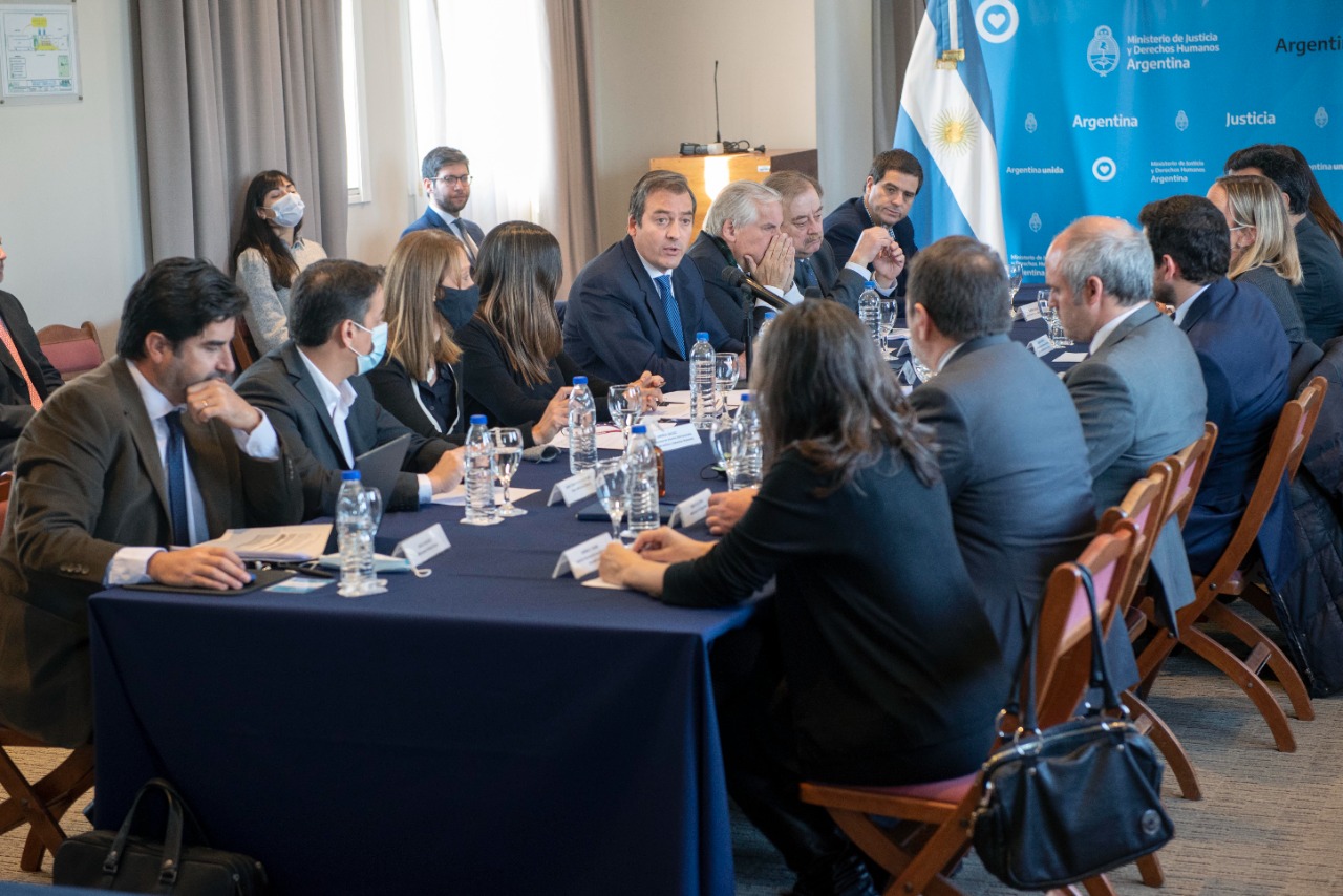 Por primera vez desde su creación, el Comité para la Prevención y Lucha contra el Lavado aprobó la Evaluación Nacional de Riesgos de Lavado de Activos